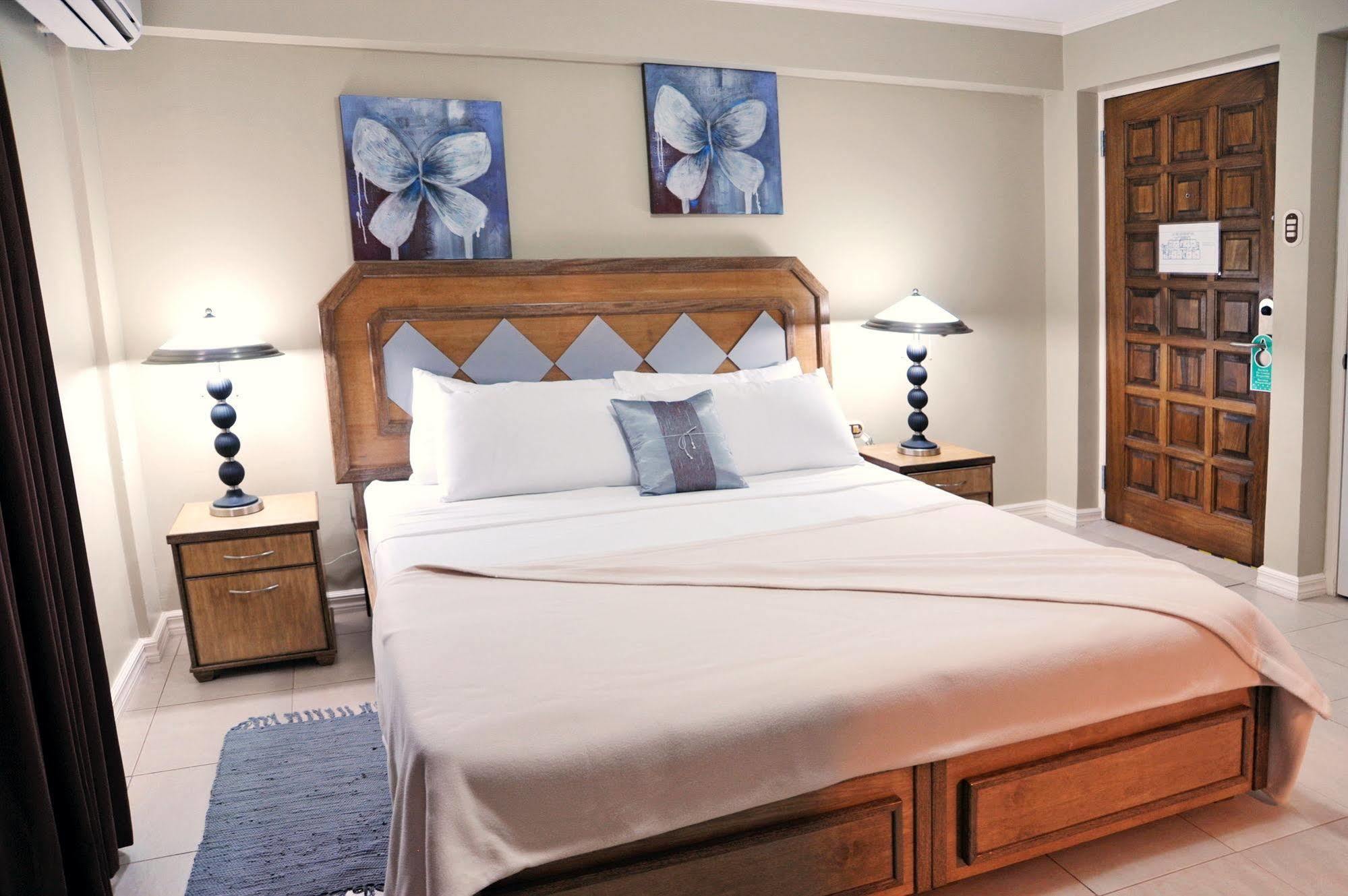 Culture Crossroads Inn Port of Spain Εξωτερικό φωτογραφία
